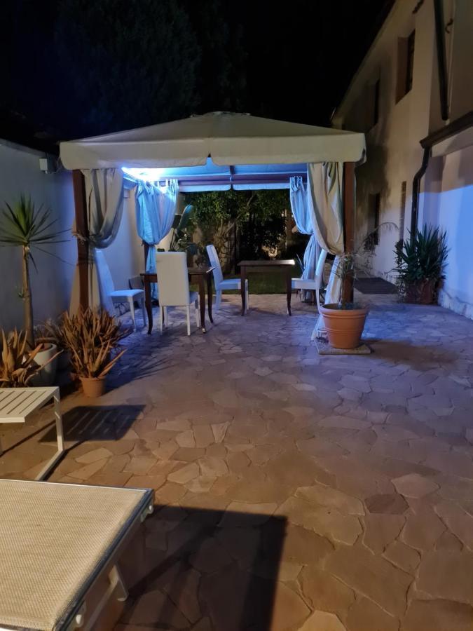 Gentarrubia Bed and Breakfast Capoterra Eksteriør billede